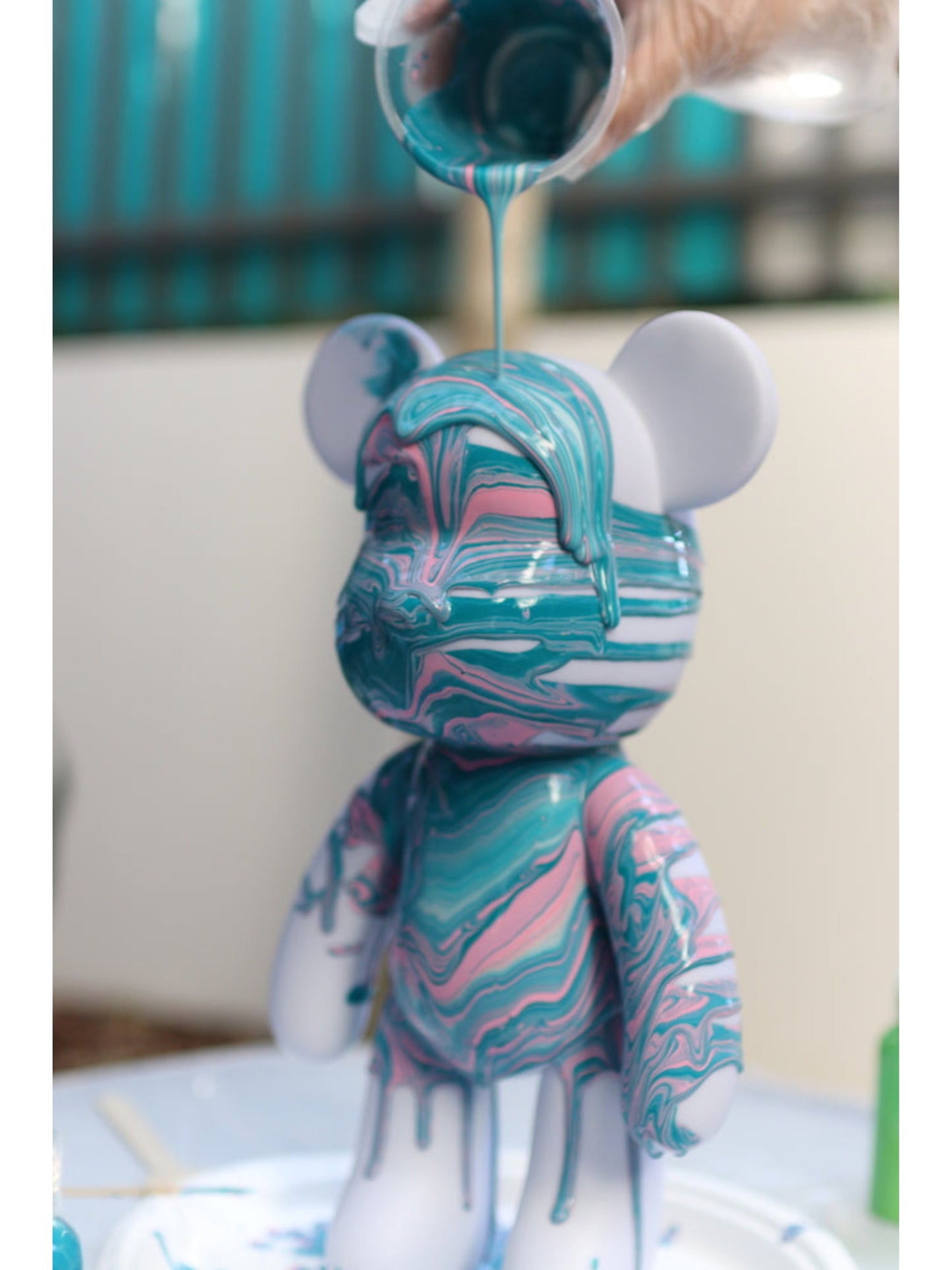 33cm Mummy Bear Drip Kit